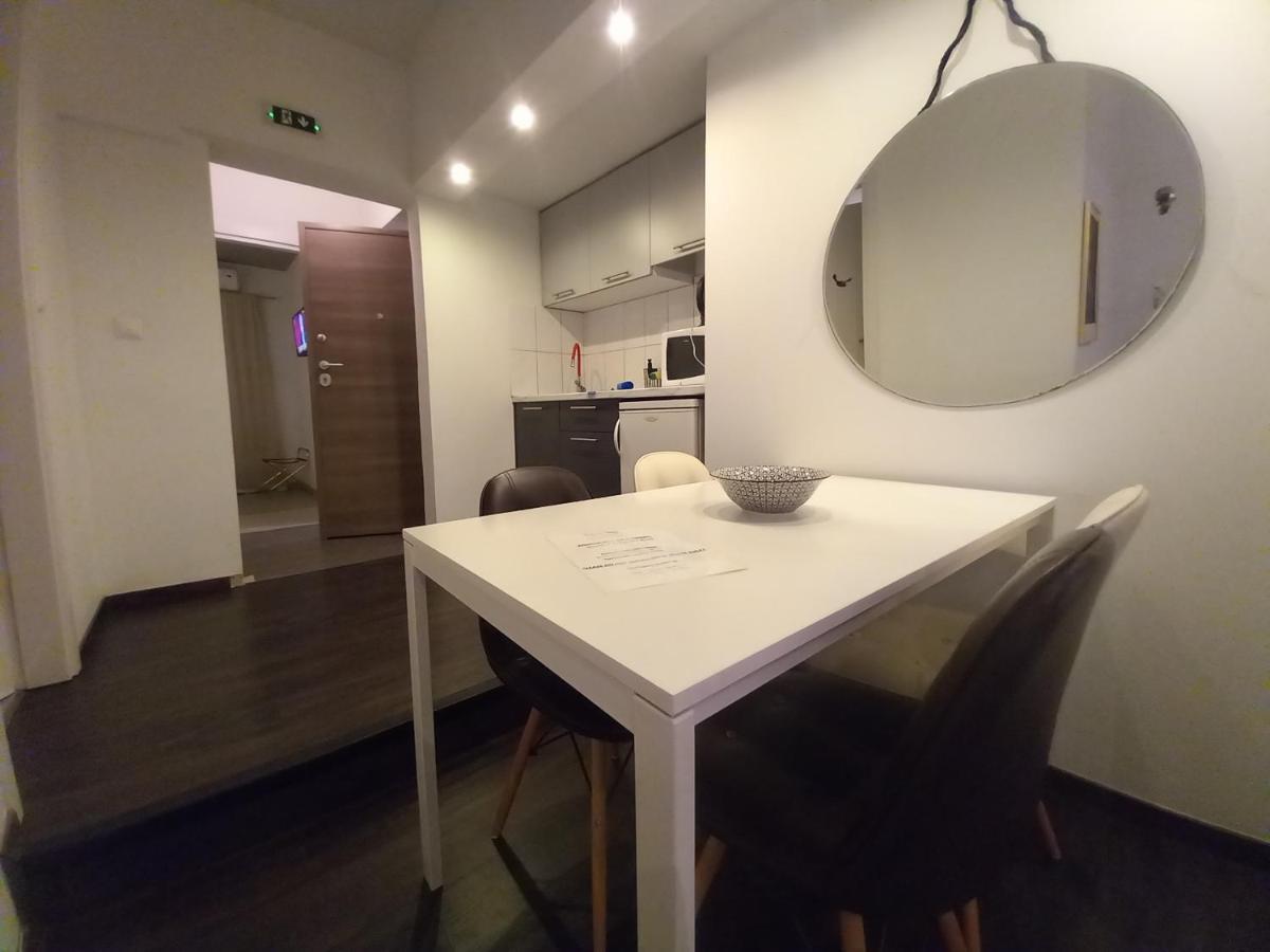 Filippos Downtown - 2Br Lux Apartment - Tsimiski Ladadika - Explore Center By Foot - Close To Aristotelous Square Солун Екстериор снимка